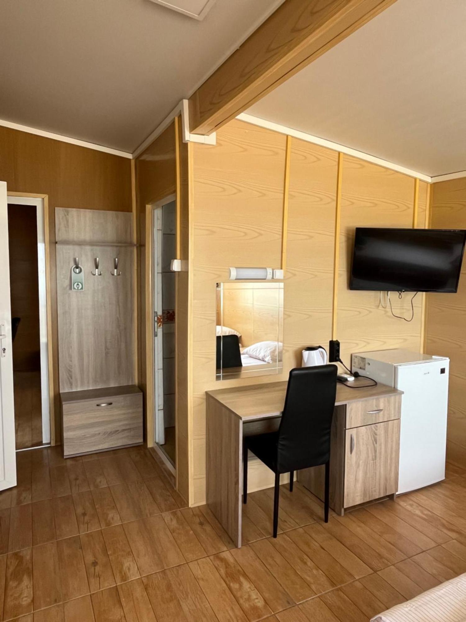 Family Hotel Globus Golden Sands Exterior foto